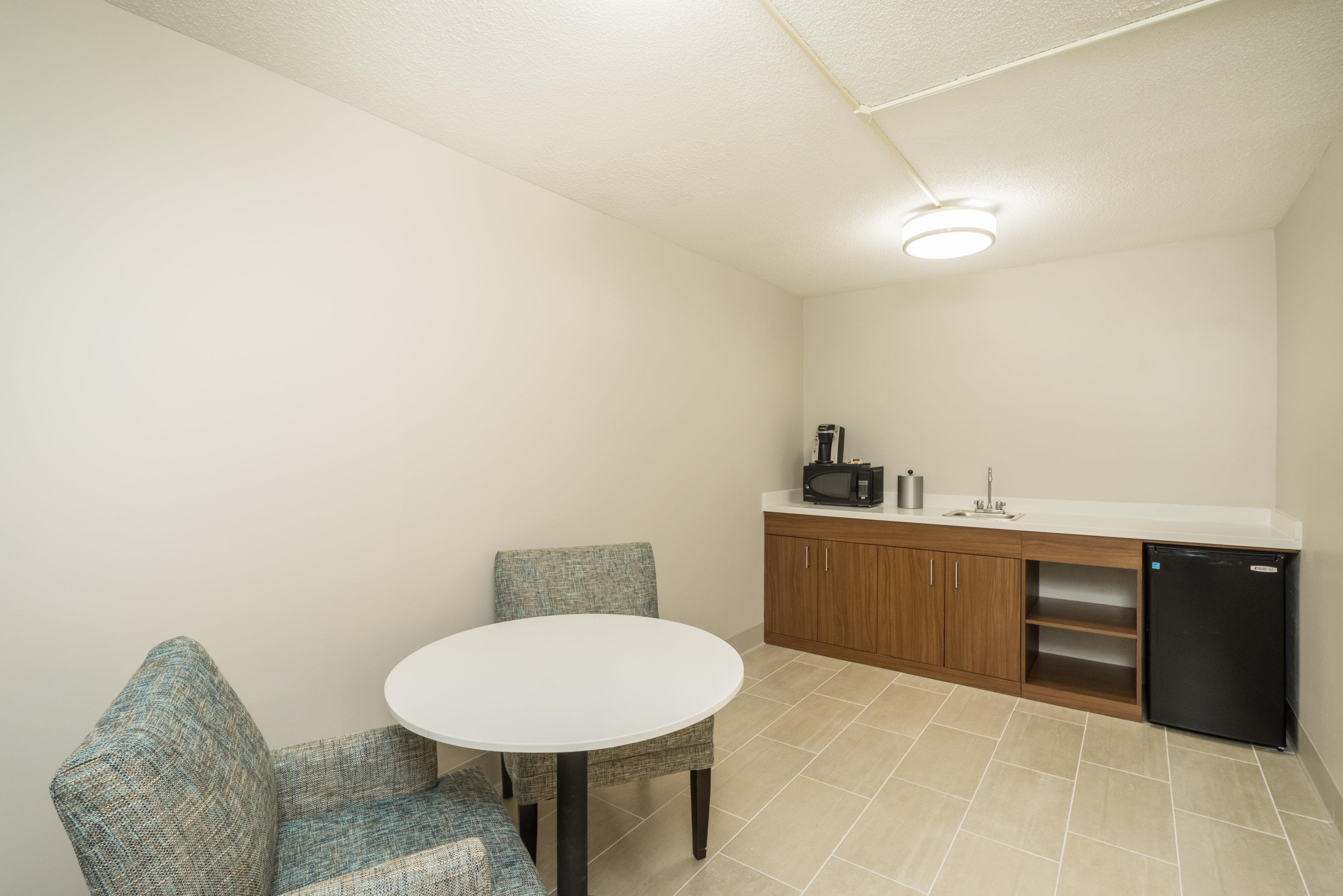 Holiday Inn Express Hotel & Suites Louisville East By Ihg Esterno foto